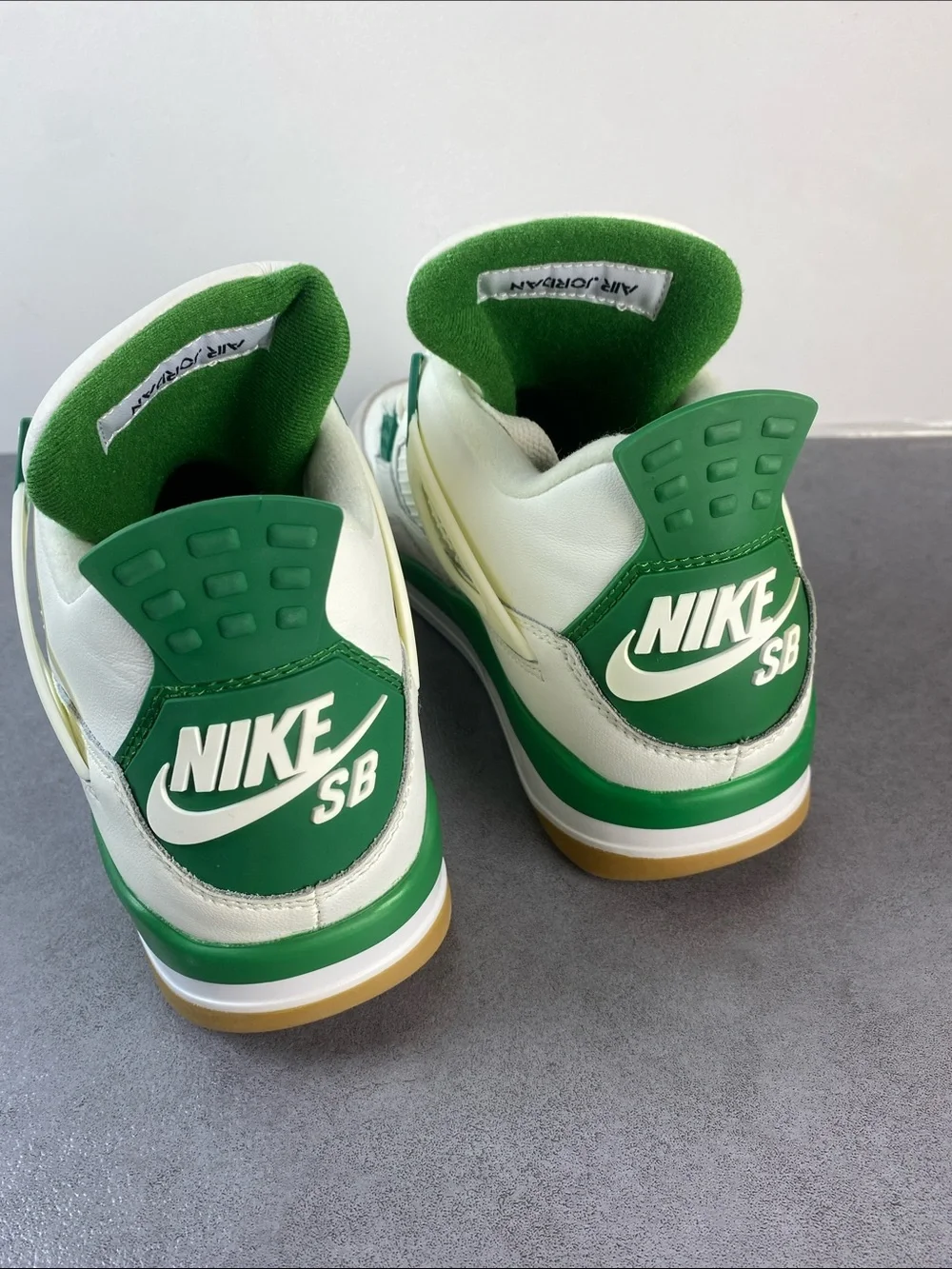 Jordan Men’s White, Green & Red Retro High-Top Sneakers